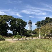 江の島の頂上にある広場