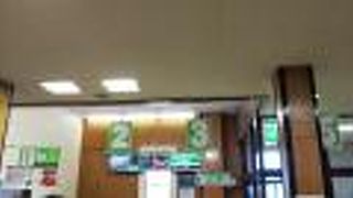 この先、ダム湖☆