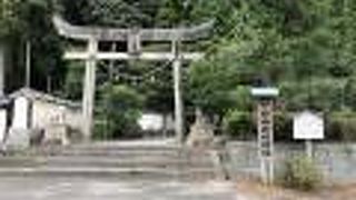 岩国城ロープウェイの麓の駅の近くにあります