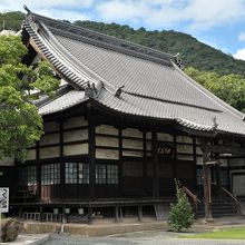 落ち着いた感じの本堂