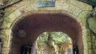 建物自体も見所の日美術館