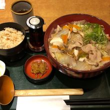 五目あんかけうどんセット！