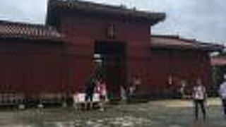 首里城城郭内に入る第四の正門