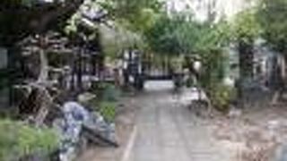 さほど特徴を感じないお寺でした