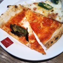 ビュッフェのピッツァ