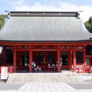 長い参道の先にあった八幡宮でした。