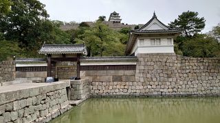 コンパクトなお城でした