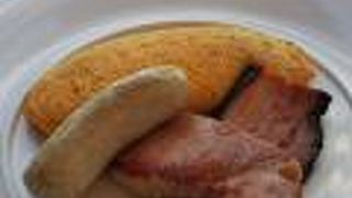 豪華なディナー、奇跡の朝食