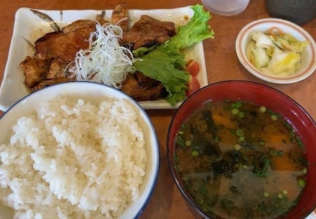 札幌市内中心部で気軽に食べれる豚丼チェーン店 