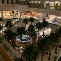 吹き抜けロビー