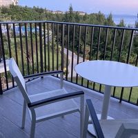 隣の部屋がやや気になるベランダ