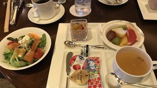 パンが冷たくて残念