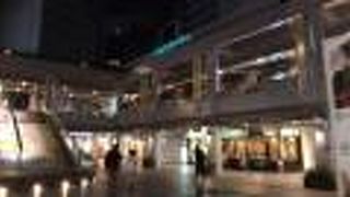 チェーン店多いけど店の数多い