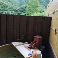 少し山が見えます。