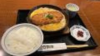 チキンカツ煮土鍋和風だし仕立て！