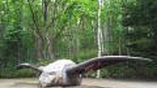 自然に囲まれた素敵な美術館。