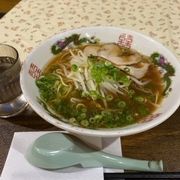 牛骨ラーメンが美味しかった