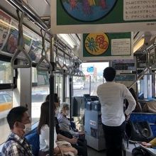 混みあっていました。