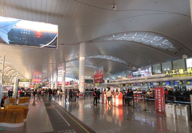 銀川河東国際空港 (INC)