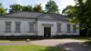 内部は見学できません