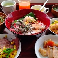 でかいお椀で自作の海鮮丼