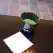 一服　三百円  千利休から続く堺のお茶をいただきましょう！