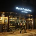ピザ＆カフェの店と一体となったドミトリーです。
