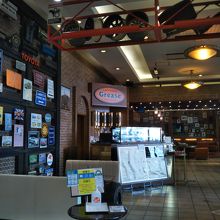 カフェ&バー グリース