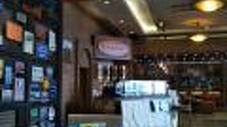 映画「バック・トゥ・ザ・ フューチャー」に登場した「デロリアン」