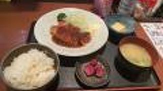 トンテキ定食！