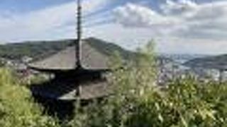 五百羅漢と三重塔