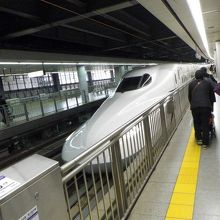 東海道新幹線メイン車両N700A系新幹線車両