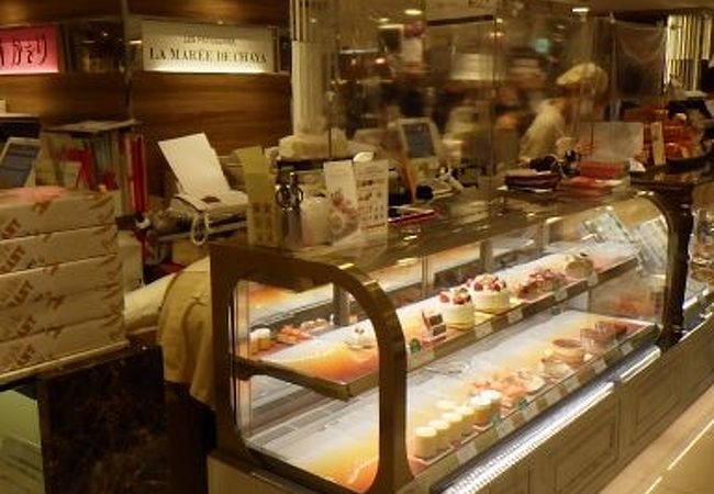 パティスリー ラ マーレ ド チャヤ 横浜高島屋店 クチコミ アクセス 営業時間 横浜 フォートラベル パティスリー ラ マーレ ド チャヤ 横浜高島屋店 クチコミ アクセス 営業時間 横浜 フォートラベル
