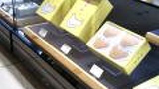 長年愛され続けている鳩サブレー