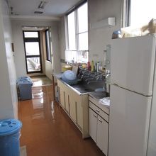 自炊設備もあります。