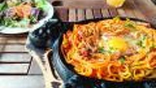 熱々ナポリタン