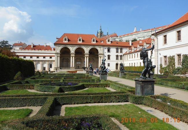 ヴァルトシュテイン宮殿