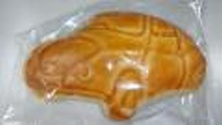 車のかたちのスバル最中とサブロク焼き