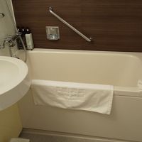 広いバスタブ付き