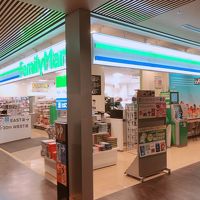 館内のコンビニは便利