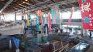 牛深港に隣接する観光施設