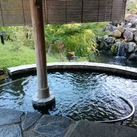 大浴場の庭園露天風呂