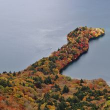 八丁出島の先端に一筋の光