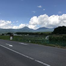 付近より八ヶ岳を望む