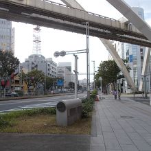 中央公園からの駅の方向への景観です。