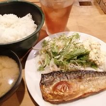 サバの塩焼き定食