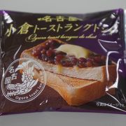 お味の方は小倉餡の味なのかな