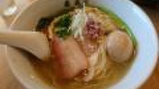 絶品塩ラーメン