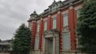 2019年11月まで、富山銀行本店として営業していた様です