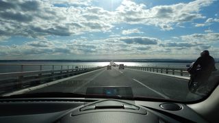 渋滞が無ければ大変便利。海の上を走る爽快感がＧＯＯＤ！